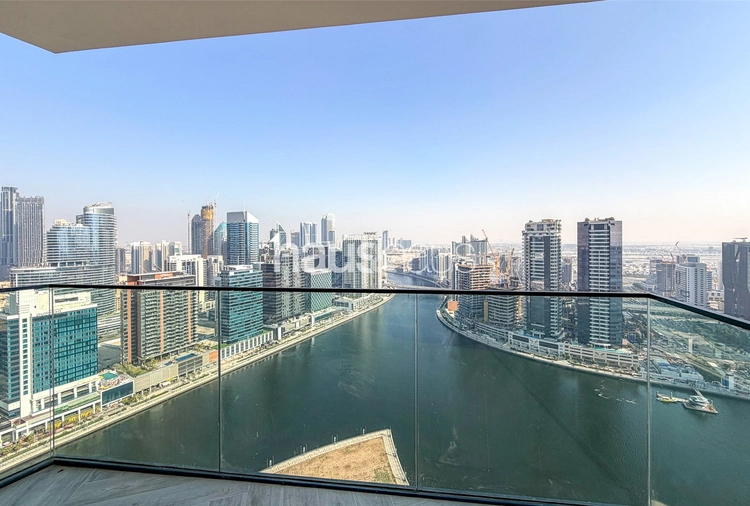 1 bedroom apartment for sale - haus & haus