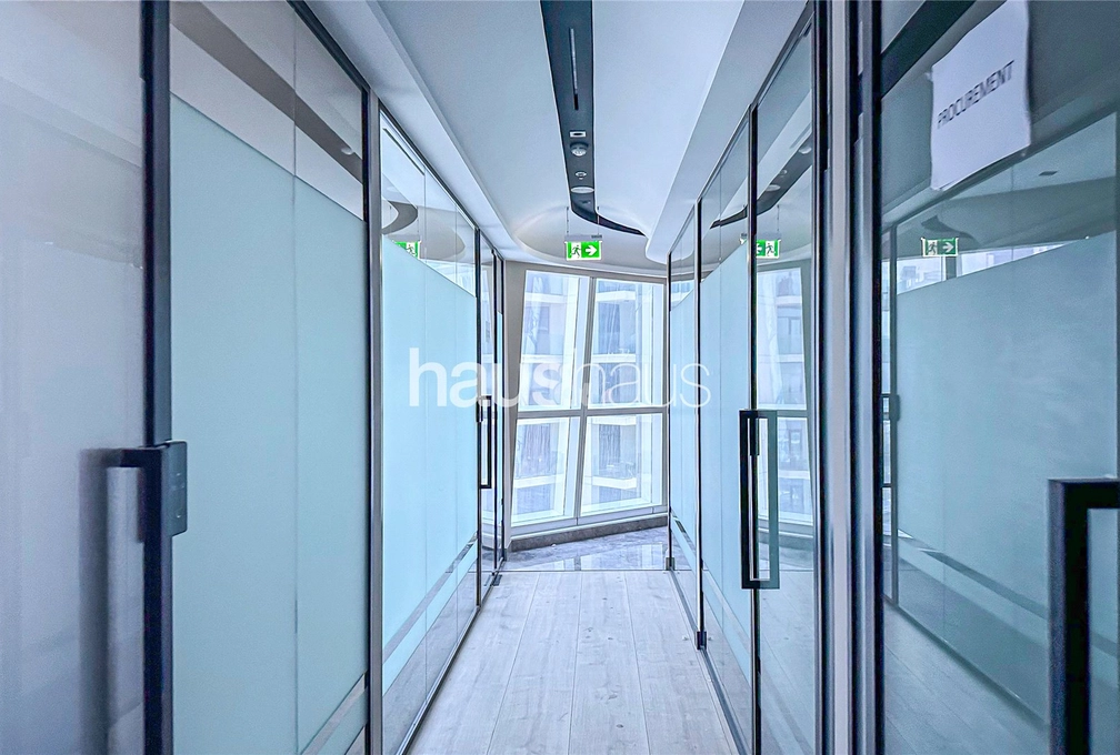 mobile-banner - Haus and Haus