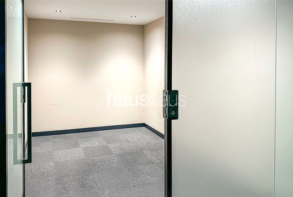 mobile-banner - Haus and Haus