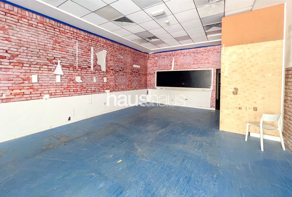 retail to rent - haus & haus