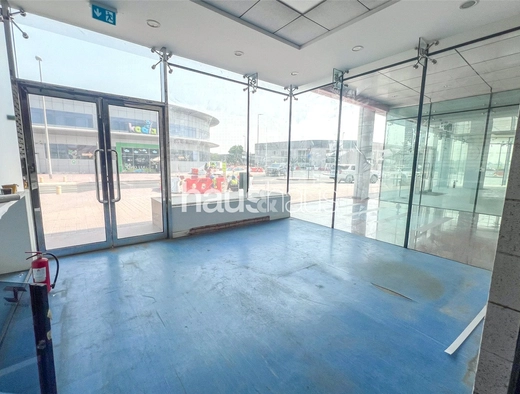 retail to rent - haus & haus