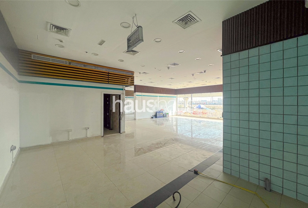 retail for sale - haus & haus