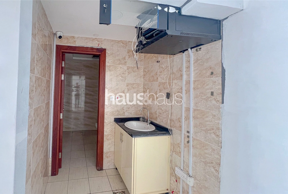 retail for sale - haus & haus