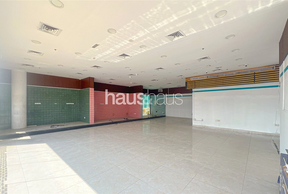 retail for sale - haus & haus