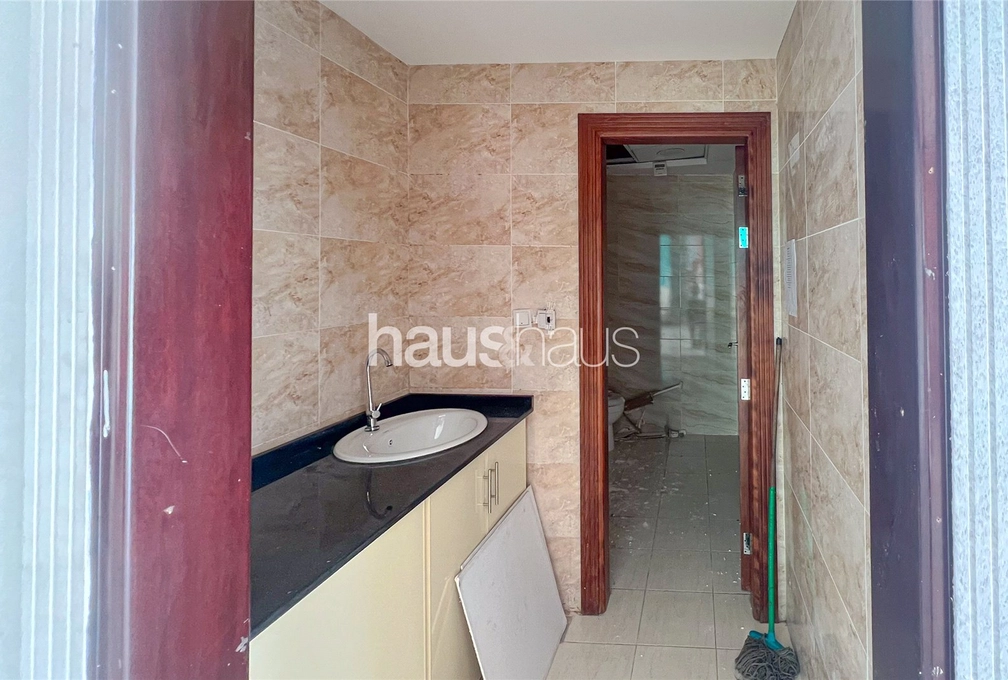 retail for sale - haus & haus