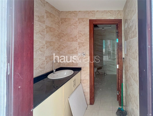 retail for sale - haus & haus