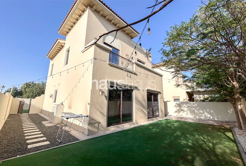 3 bedroom villa to rent - haus & haus