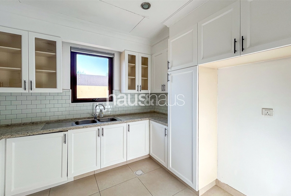 3 bedroom villa to rent - haus & haus