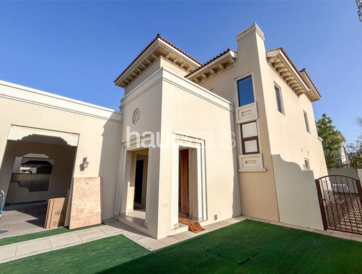 3 bedroom villa to rent - haus & haus