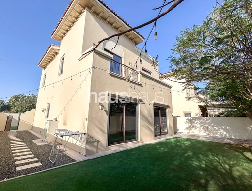 3 bedroom villa to rent - haus & haus