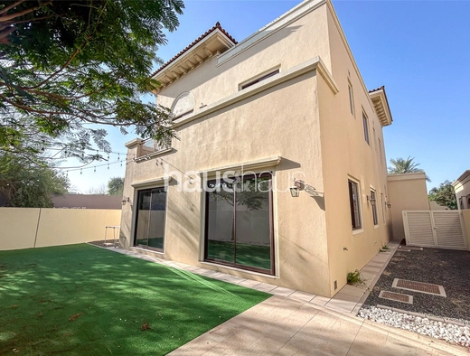 3 bedroom villa to rent - haus & haus