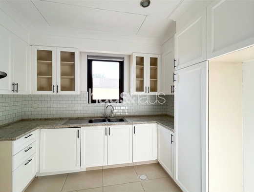 3 bedroom villa to rent - haus & haus