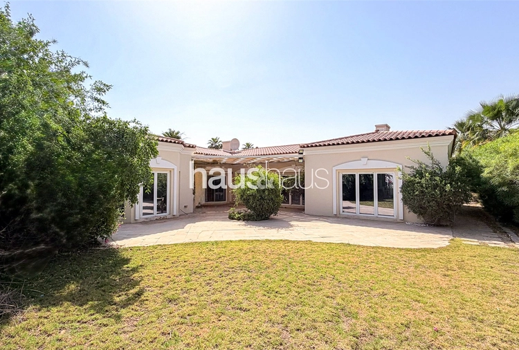 4 bedroom villa for sale - haus & haus