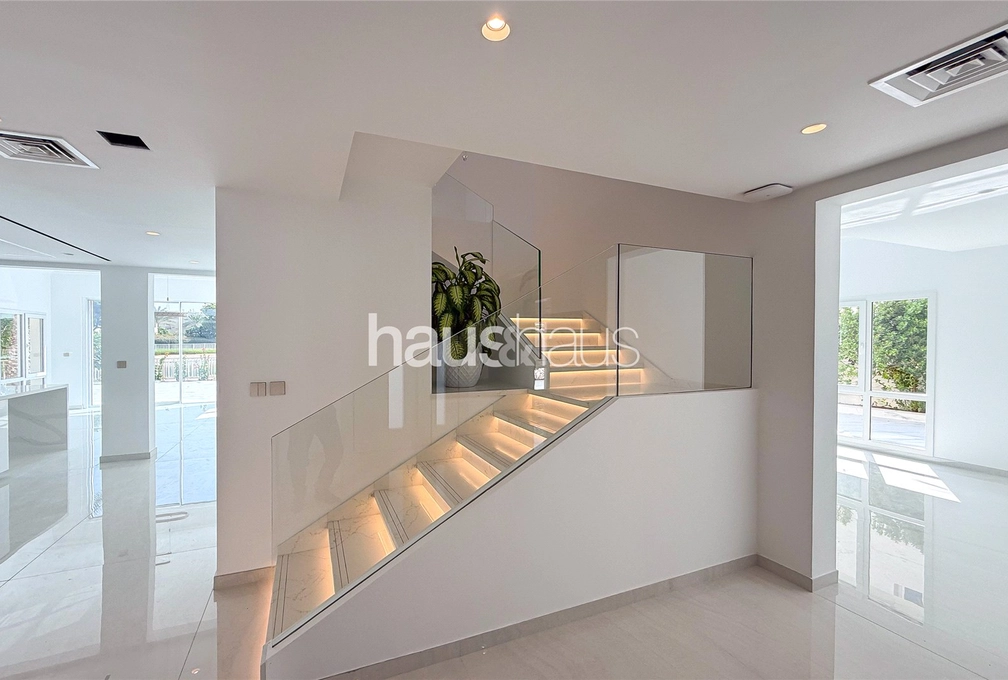 6 bedroom villa to rent - haus & haus