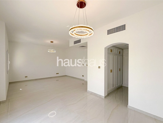 6 bedroom villa to rent - haus & haus