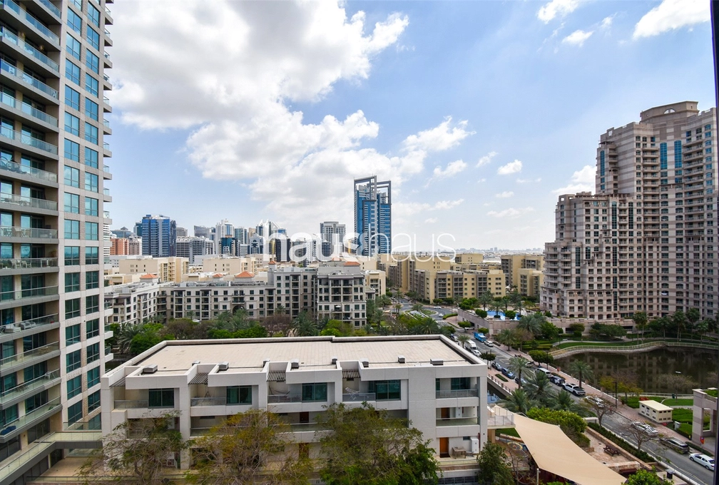 2 bedroom apartment for sale - haus & haus