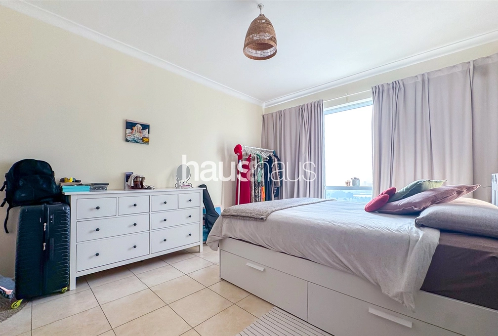 2 bedroom apartment for sale - haus & haus