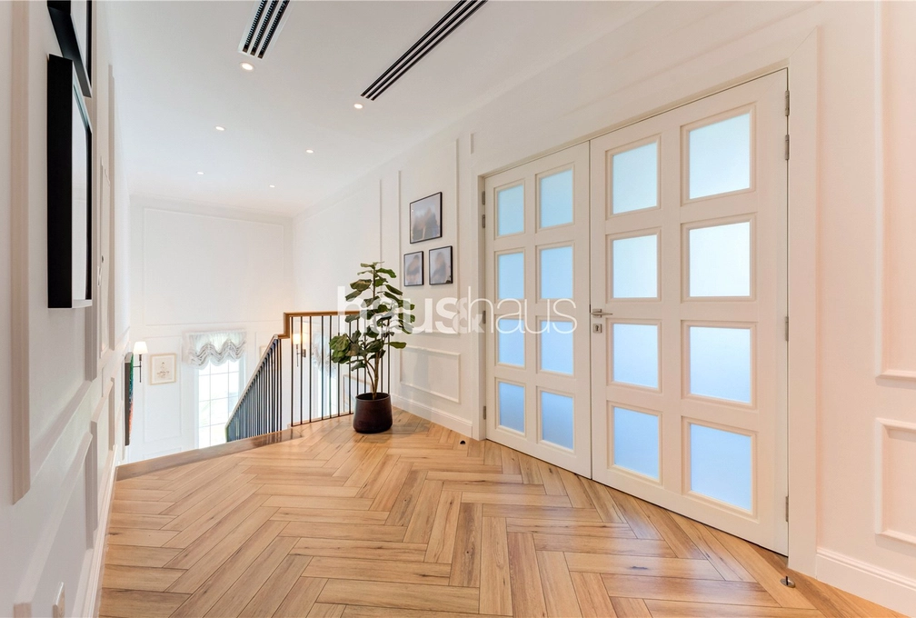 4 bedroom villa for sale - haus & haus