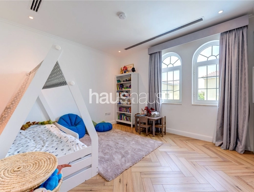 4 bedroom villa for sale - haus & haus