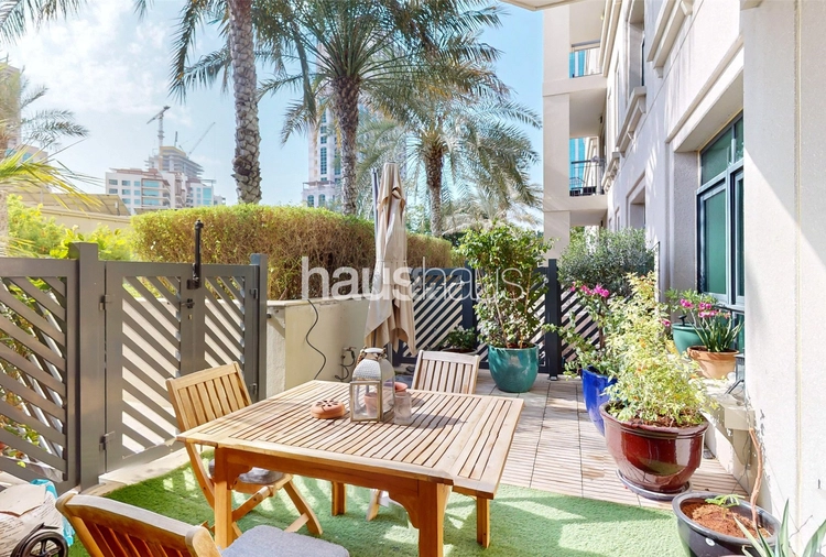 2 bedroom apartment for sale - haus & haus