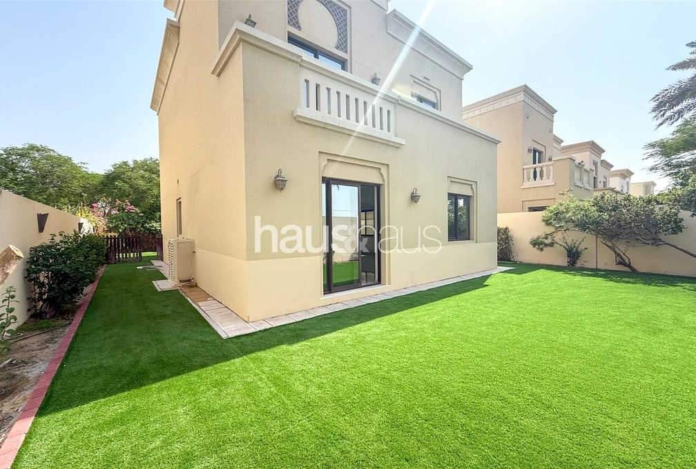 3 bedroom villa for sale - haus & haus