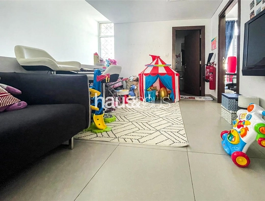 mobile-banner - Haus and Haus