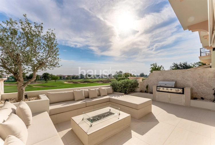 3 bedroom townhouse for sale - haus & haus