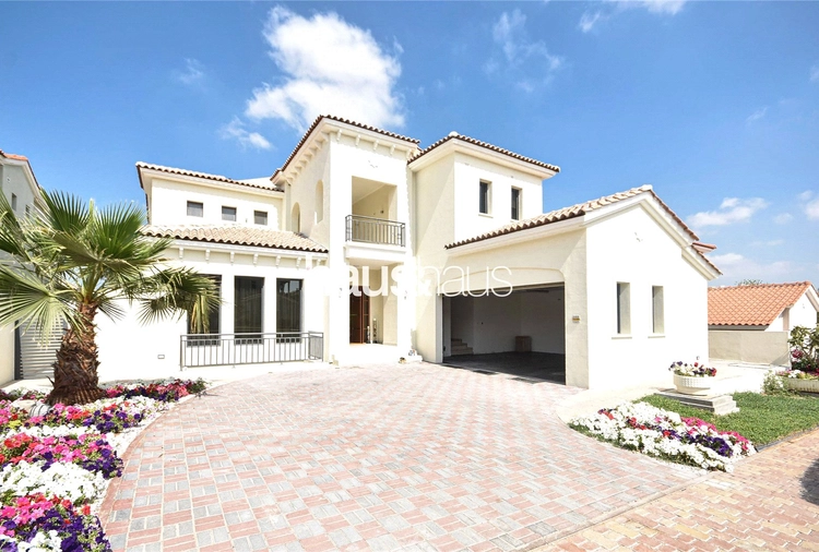 6 bedroom villa for sale - haus & haus