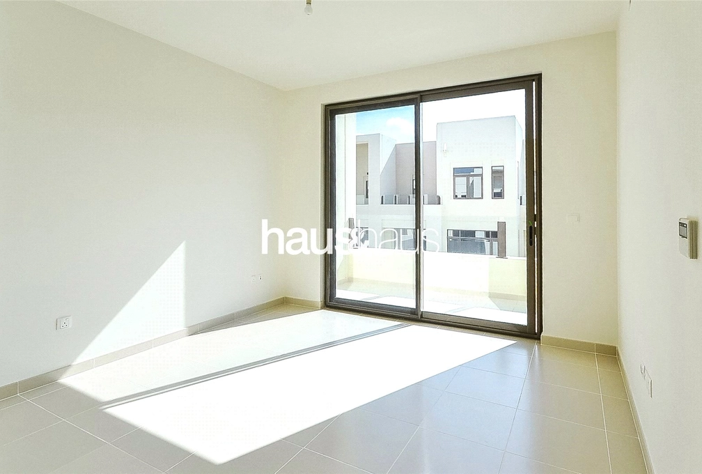mobile-banner - Haus and Haus