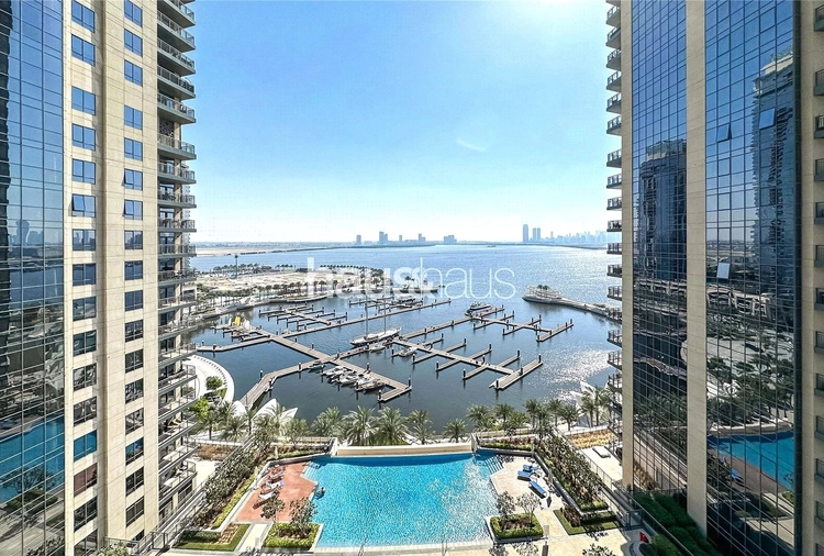 3 bedroom apartment for sale - haus & haus