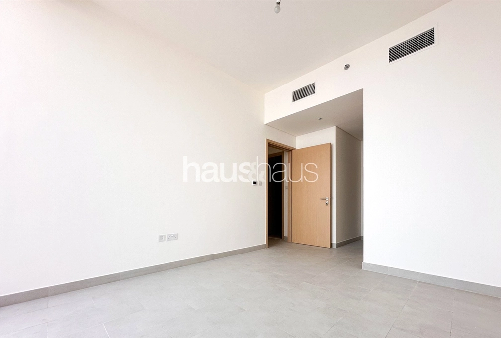 3 bedroom apartment for sale - haus & haus