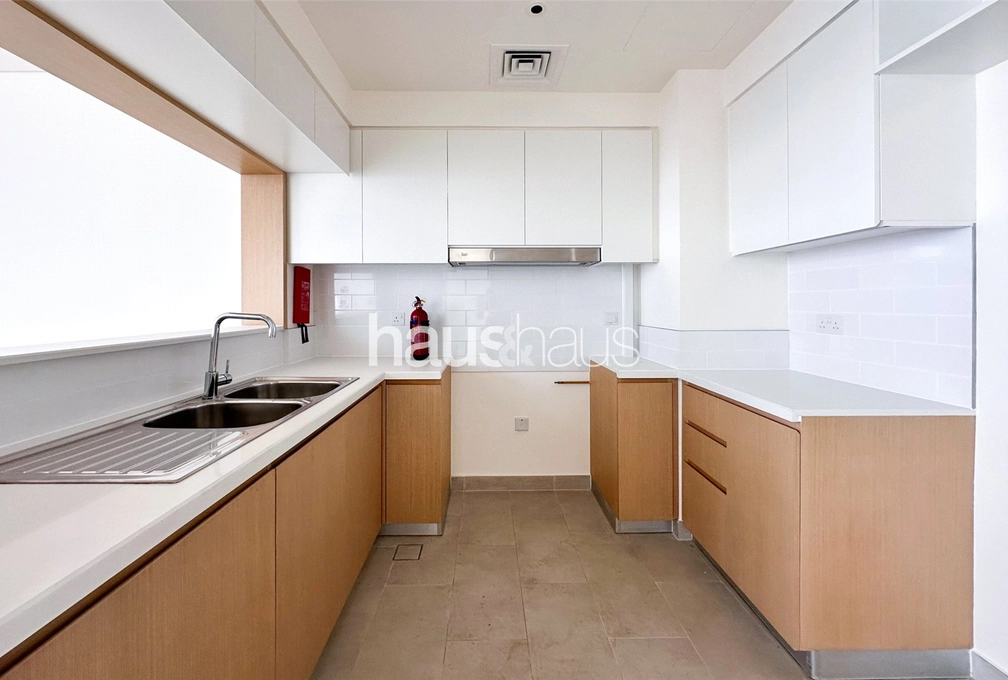 3 bedroom apartment for sale - haus & haus