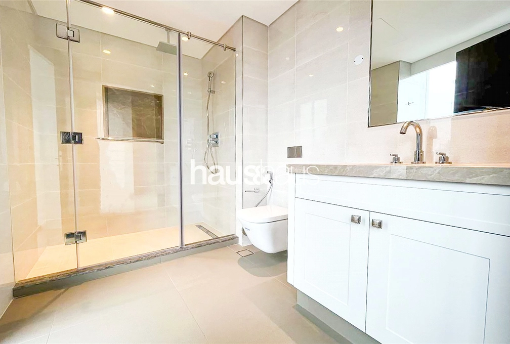 2 bedroom apartment for sale - haus & haus