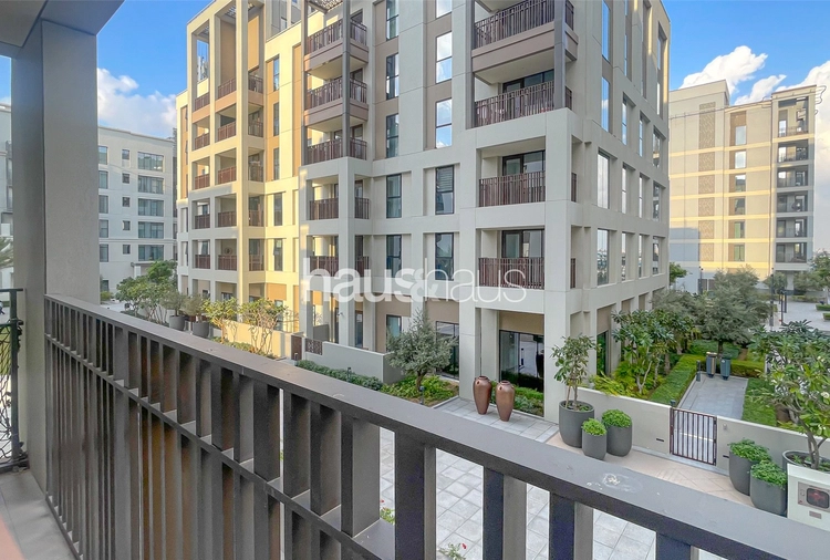 2 bedroom apartment for sale - haus & haus