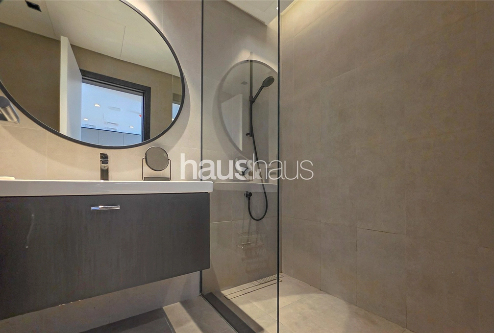 1 bedroom apartment for sale - haus & haus