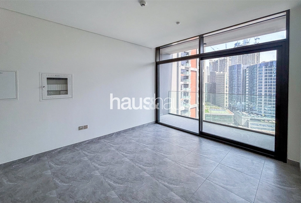 1 bedroom apartment for sale - haus & haus