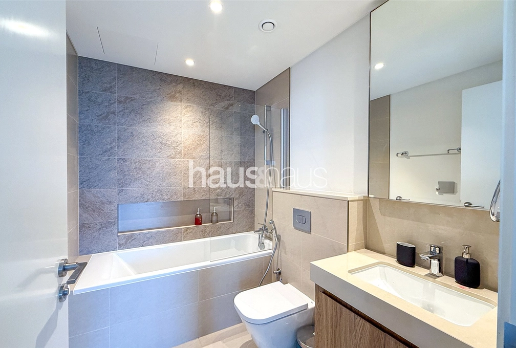 1 bedroom apartment for sale - haus & haus