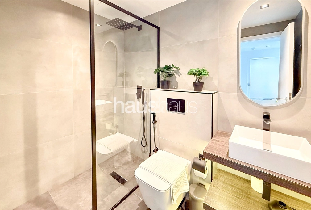 1 bedroom apartment for sale - haus & haus