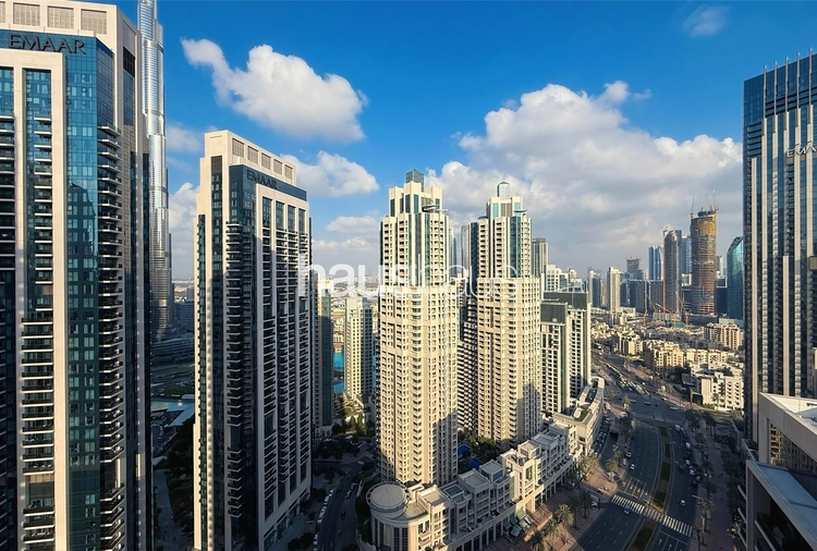 3 bedroom apartment for sale - haus & haus