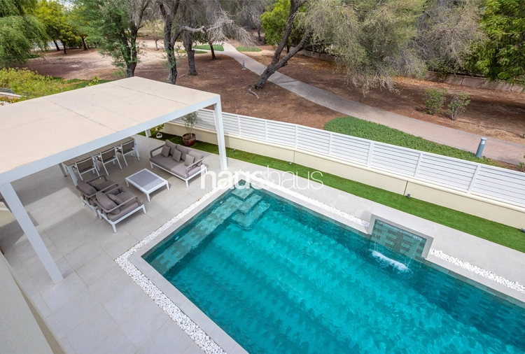 4 bedroom villa for sale - haus & haus