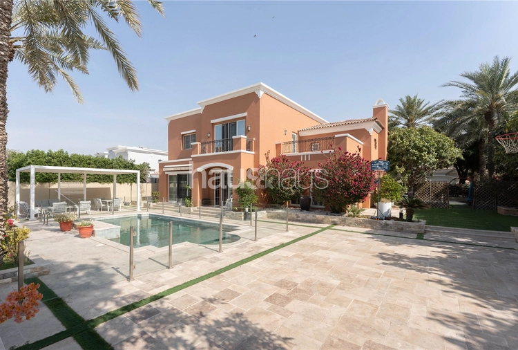 5 bedroom villa for sale - haus & haus