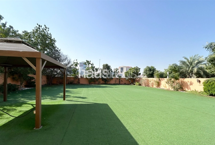 4 bedroom villa to rent - haus & haus