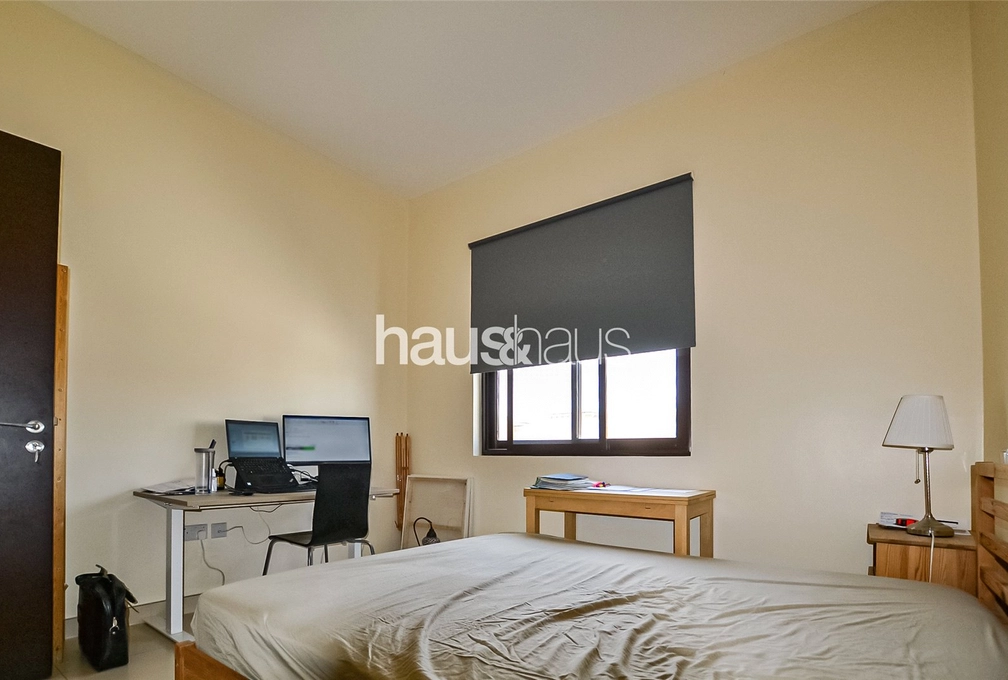 mobile-banner - Haus and Haus