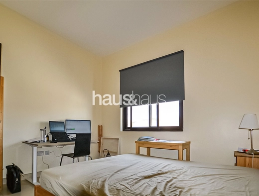 mobile-banner - Haus and Haus