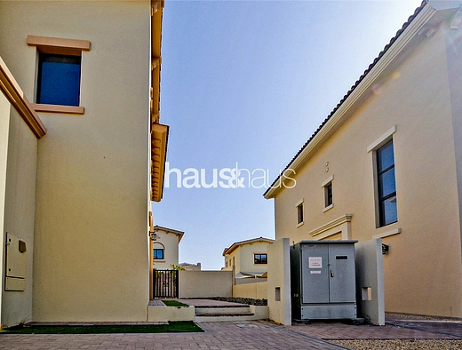 mobile-banner - Haus and Haus