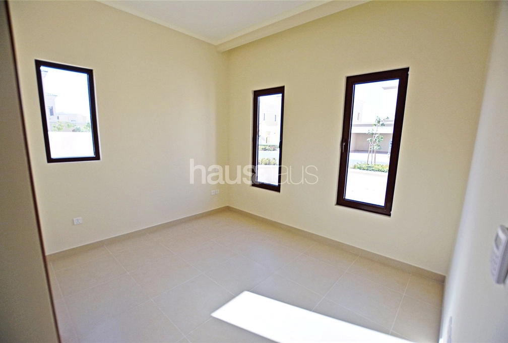 5 bedroom villa to rent - haus & haus