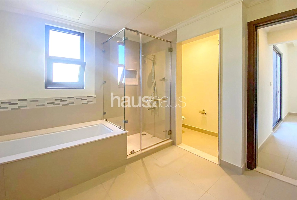 5 bedroom villa to rent - haus & haus