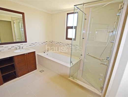 5 bedroom villa to rent - haus & haus