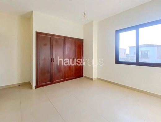 5 bedroom villa to rent - haus & haus