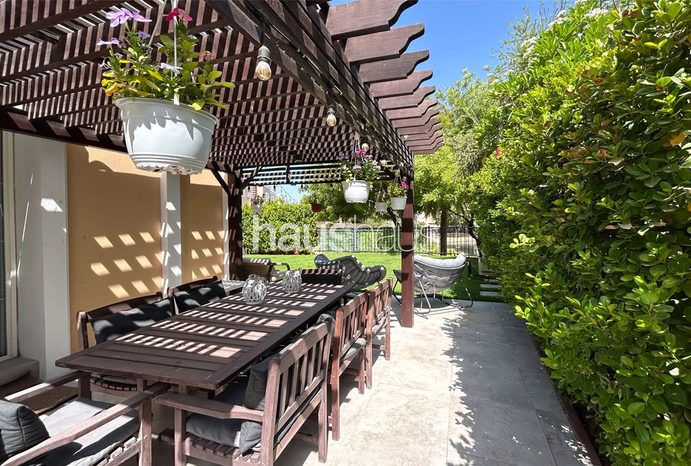 3 bedroom villa for sale - haus & haus